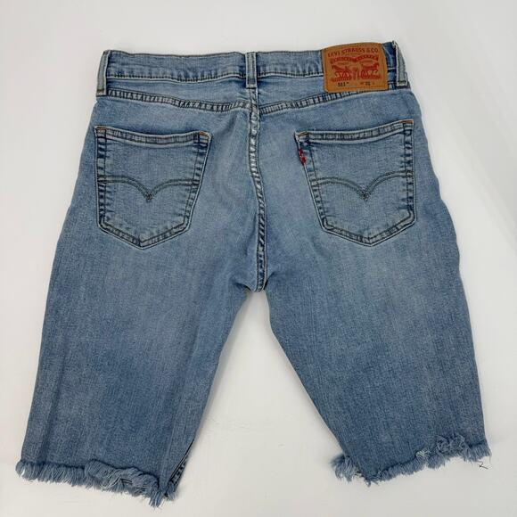 Levi's 511 Light Wash Denim Jean Shorts Womens Size 31 Mid Rise Raw Hem Stretch - Picture 2 of 7